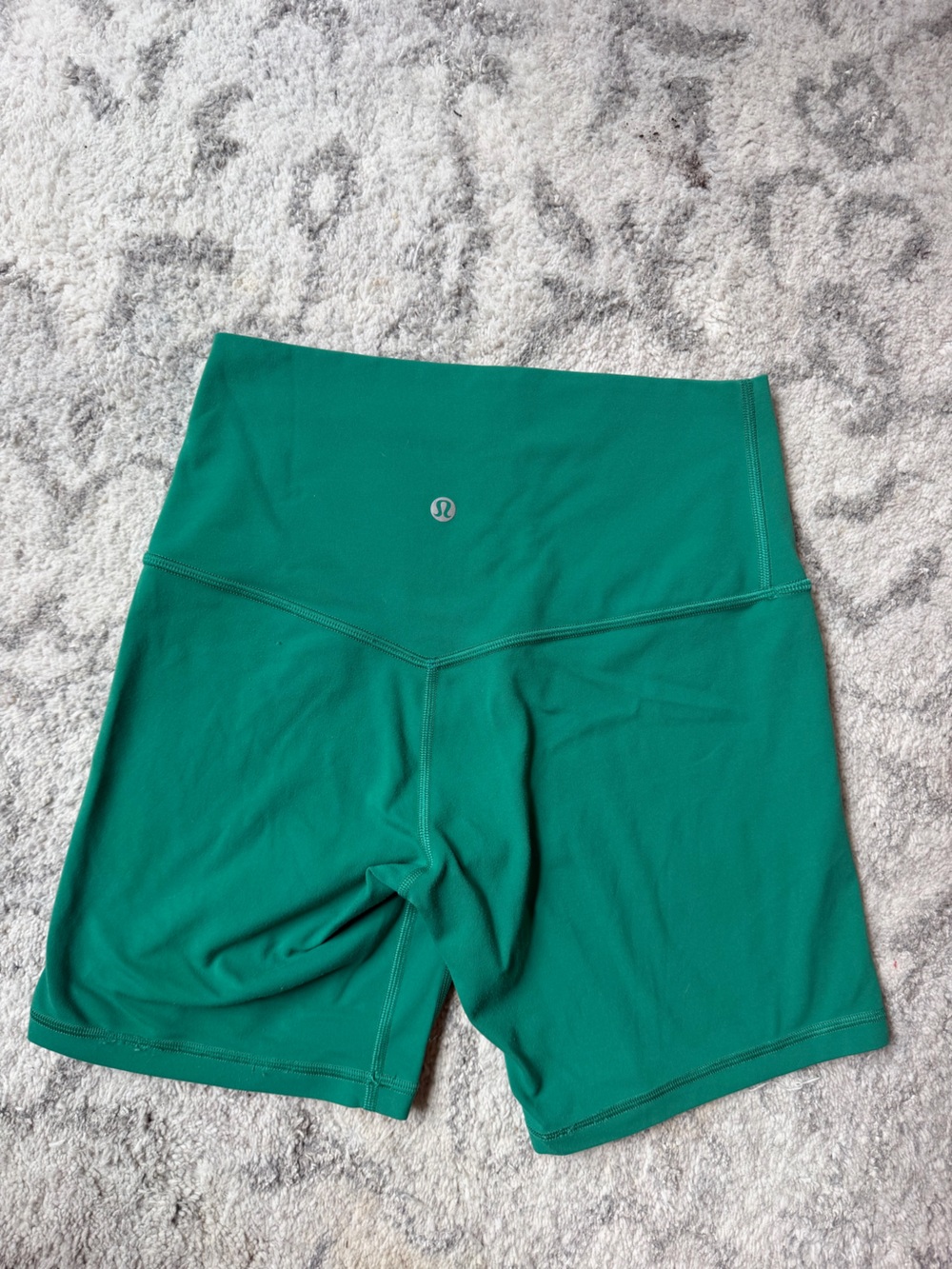 Lululemon High-Rise Green Athletic Leggings - Picture 1 of 4